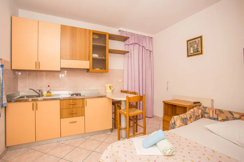 APARTMENT CAPACITY 3 Room, Villa Jerkan, Split