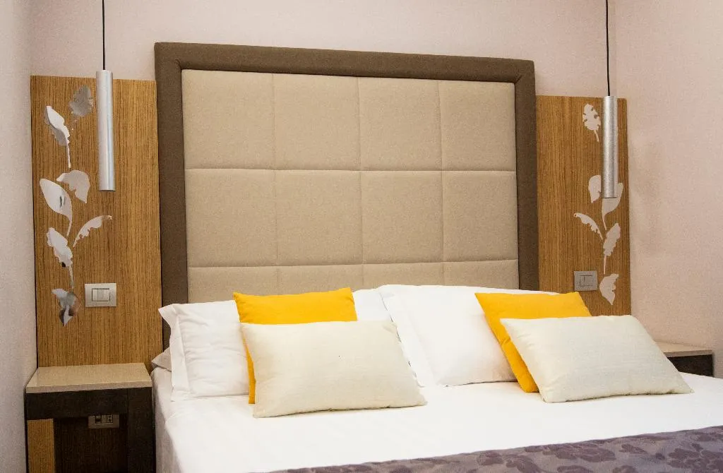 DOUBLE DELUXE Room, Giolli Nazionale, Rome
