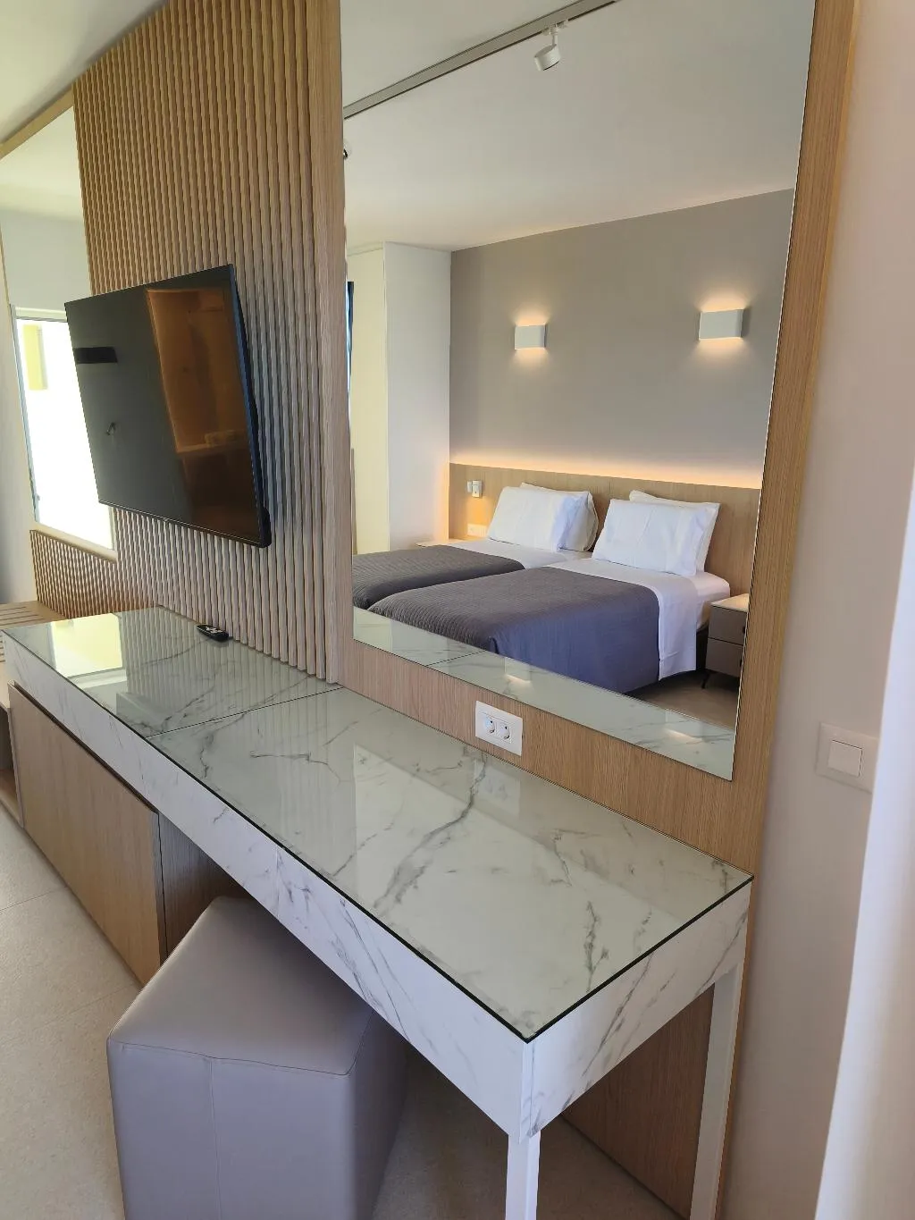 Double or Twin SUPERIOR SEA VIEW Room, Kos Palace Hotel, Kos