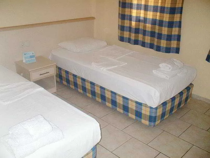 Room, Merve, Bodrum
