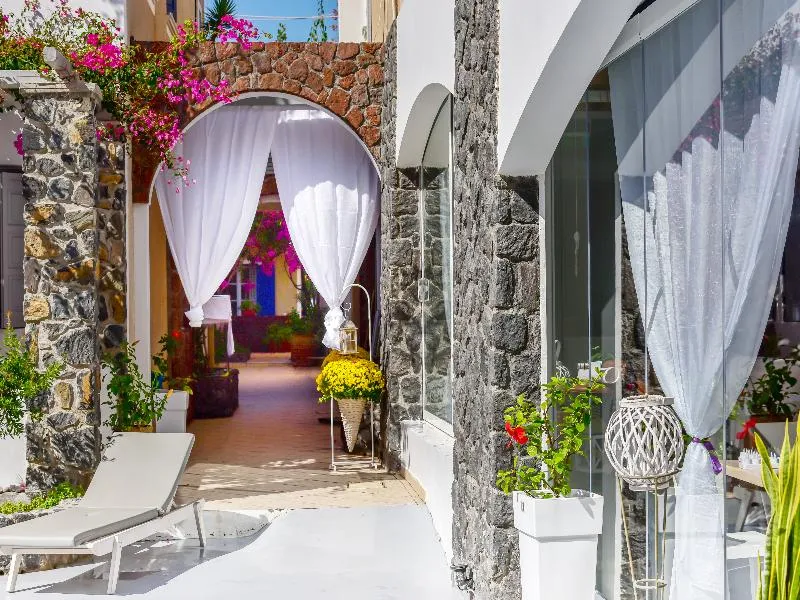 General view, King'S Suites, Santorini