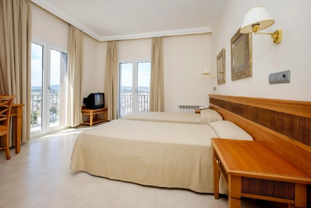 Double or Twin SUPERIOR Room, Montjoi, Costa Brava