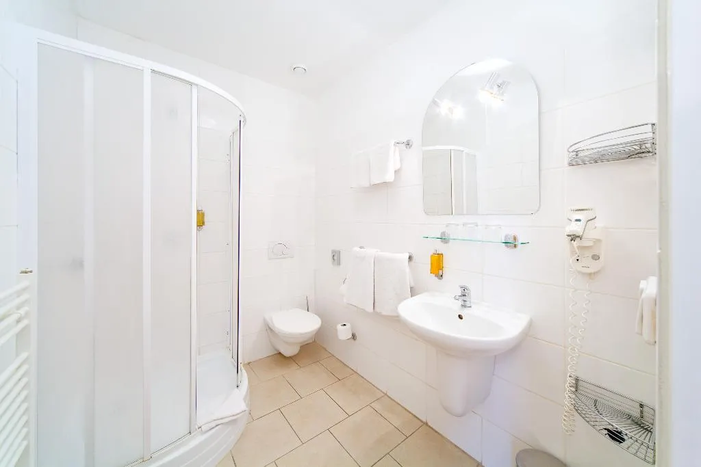 SINGLE STANDARD Room, Seifert, Prague
