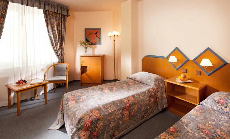Double or Twin STANDARD Room, Hotel Concertino Zlata Husa, Prague