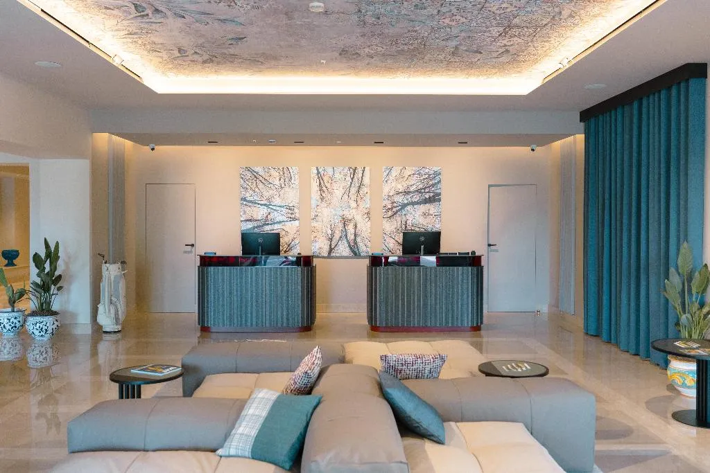 Lobby, Picciolo Etna Golf Resort & Spa, Curio Collection, Catania
