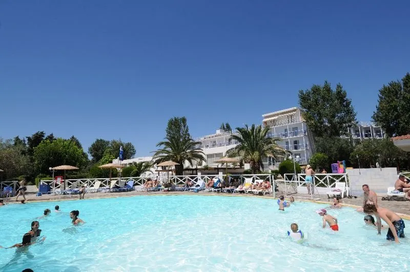 Pool, Grand Bleu Sea Resort Hotel, Athens