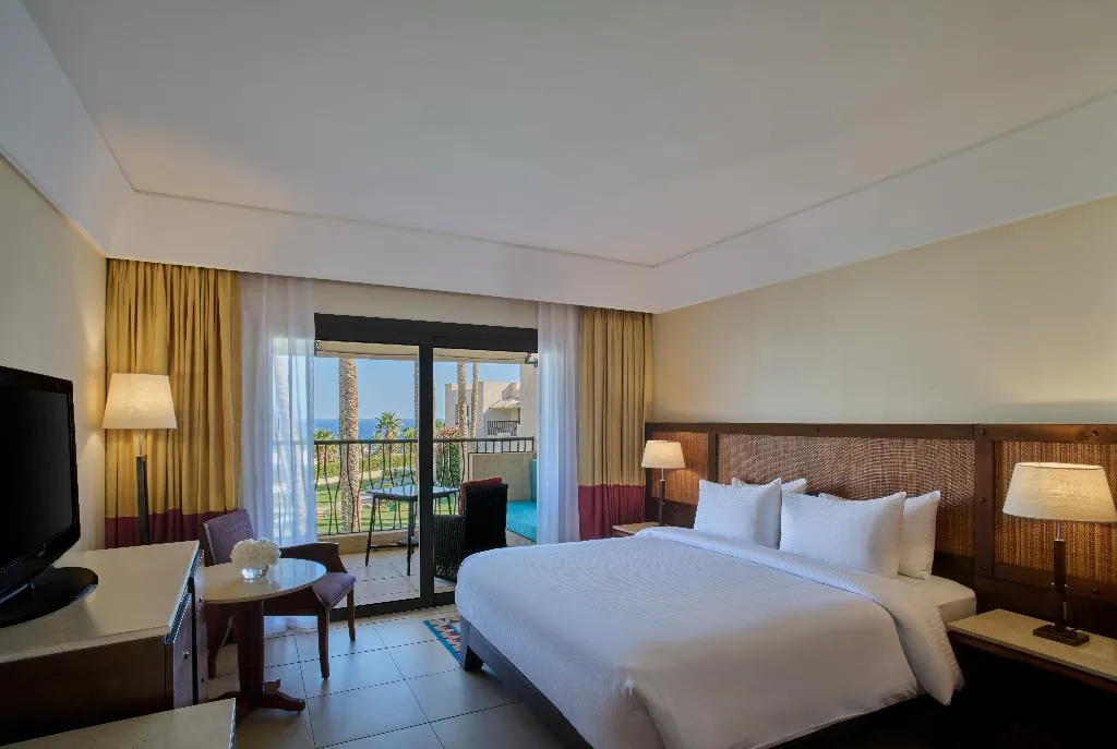 Room, Grand Rotana Resort & Spa, Red Sea Riviera