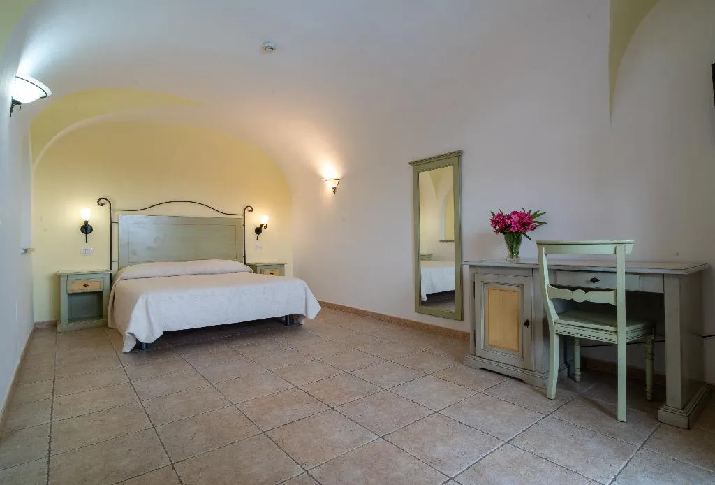 QUADRUPLE GRAND DELUXE Room, Hotel Pedra Santa, Olbia