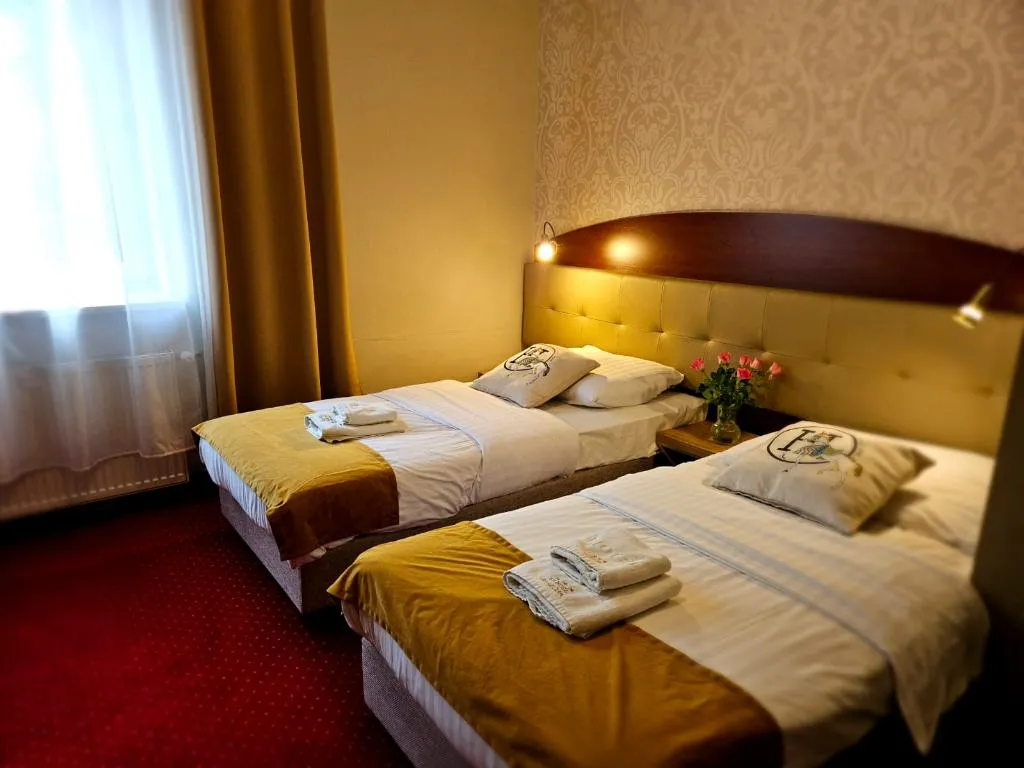 TWIN TWO BEDS Room, Galicja, Krakow