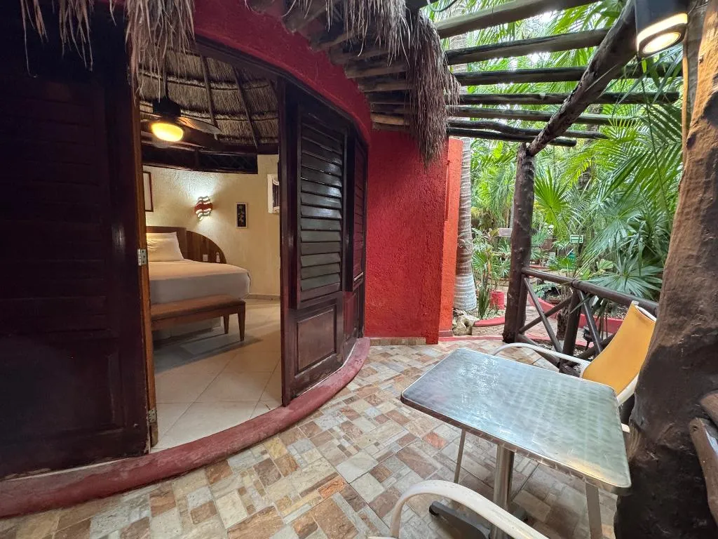 SUITE QUEEN SIZE BED Room, Cocos Cabañas, Cancun Area