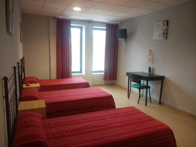 Double or Twin STANDARD Room, Hostal La Molina, Costa Del Sol