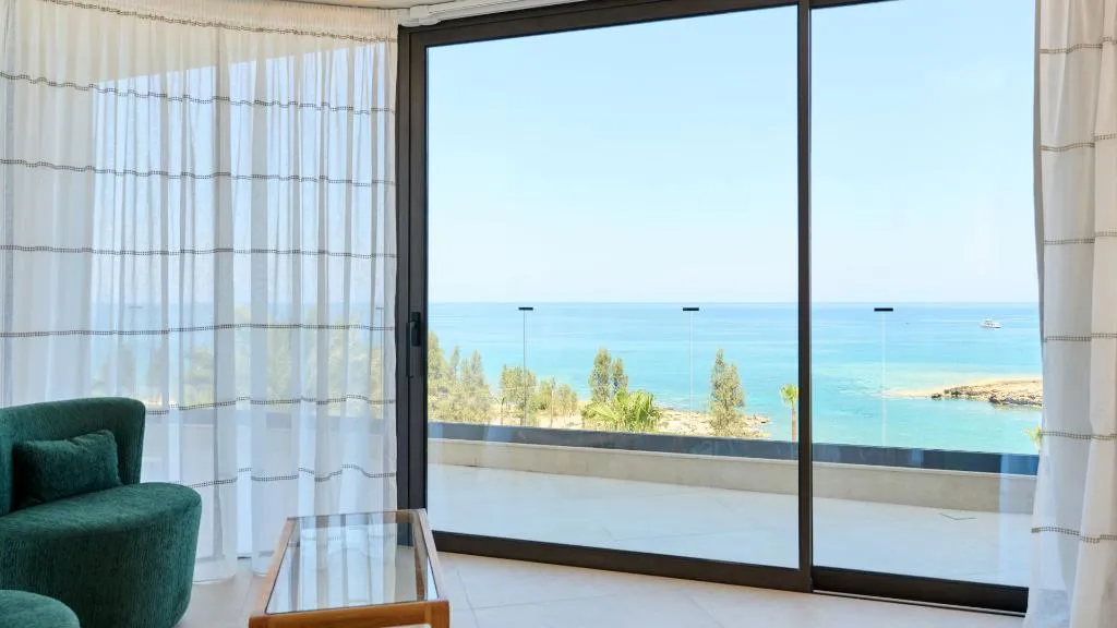 SUITE SEA VIEW ONE BEDROOM Room, Sunrise Emerald, Cyprus