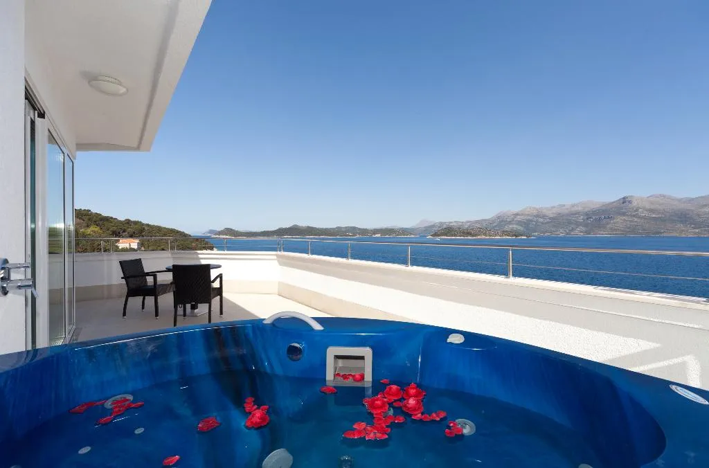 DOUBLE SEA VIEW Room, RMH Lopud Lafodia Resort & Wellness, Dubrovnik