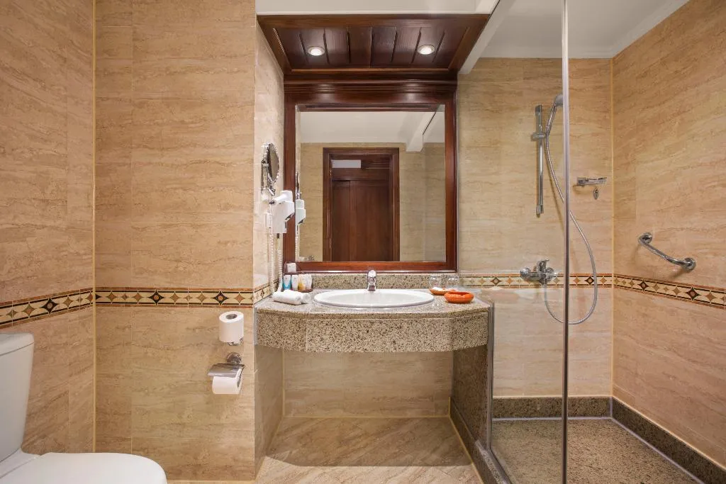 TRIPLE POOL VIEW Room, Sultan Gardens Resort, Red Sea Riviera