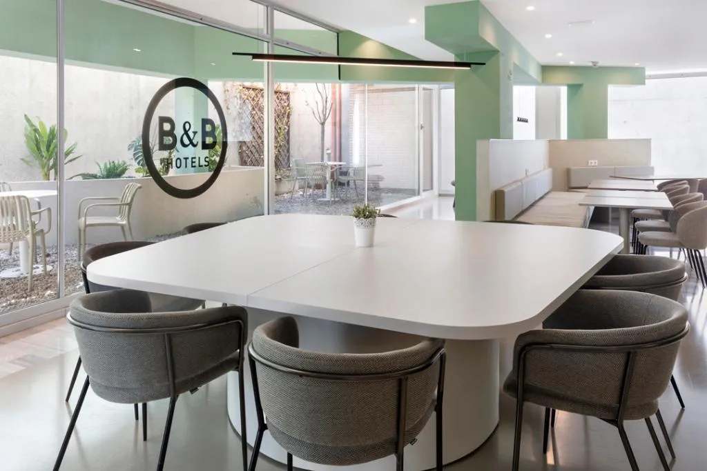 Bar, B&B HOTEL Madrid Pinar de Las Rozas, Madrid