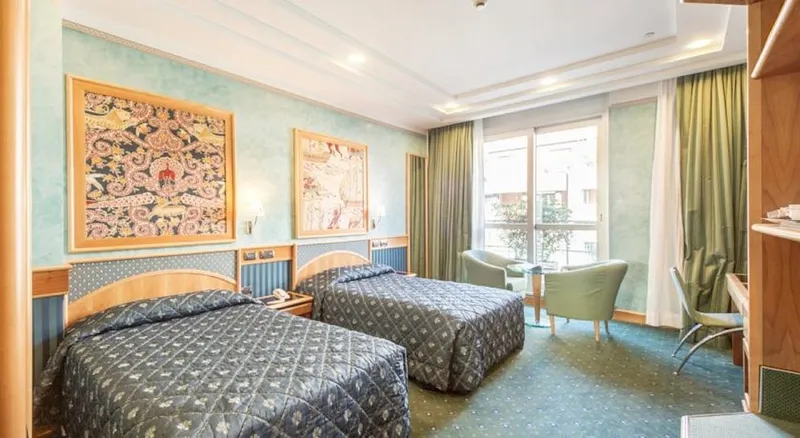 TWIN STANDARD Room, Brunelleschi, Milan