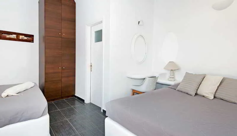 Room, Evgenia Villas & Suites, Santorini