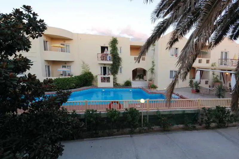 Pool, Lambrinos Suites, Crete