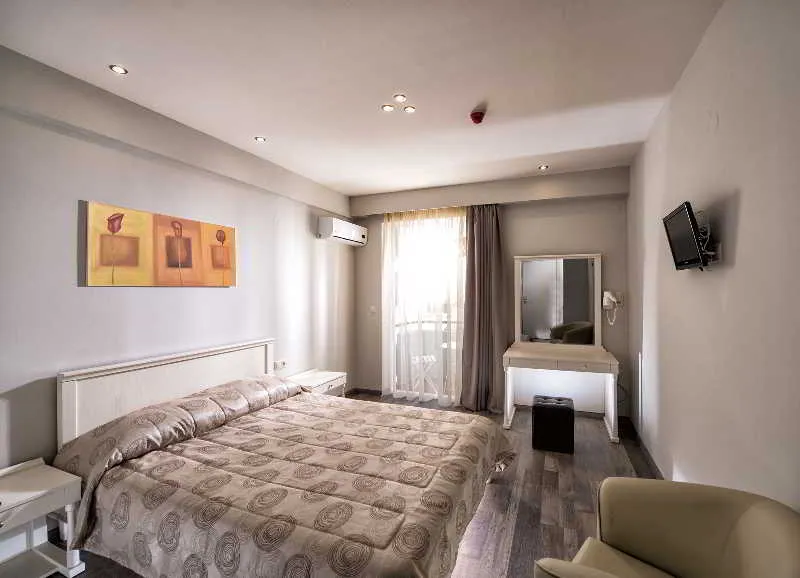 Room, Irini, Crete