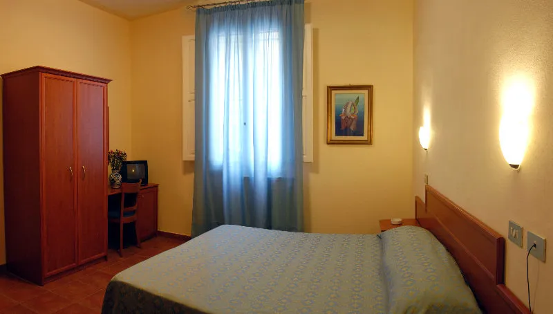Room, Eden, Florence