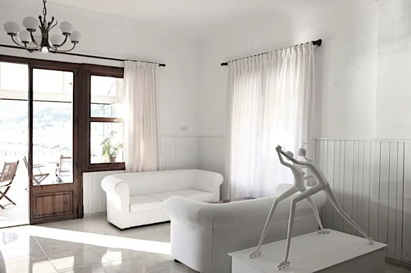 Lobby, Brisamar Affiliated by Fergus, Majorca