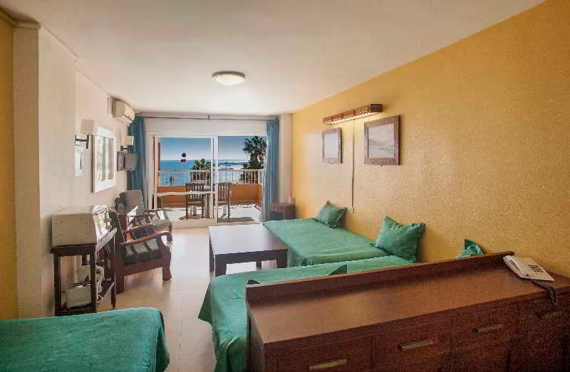 STUDIO CAPACITY 3 Room, Jabega, Costa Del Sol