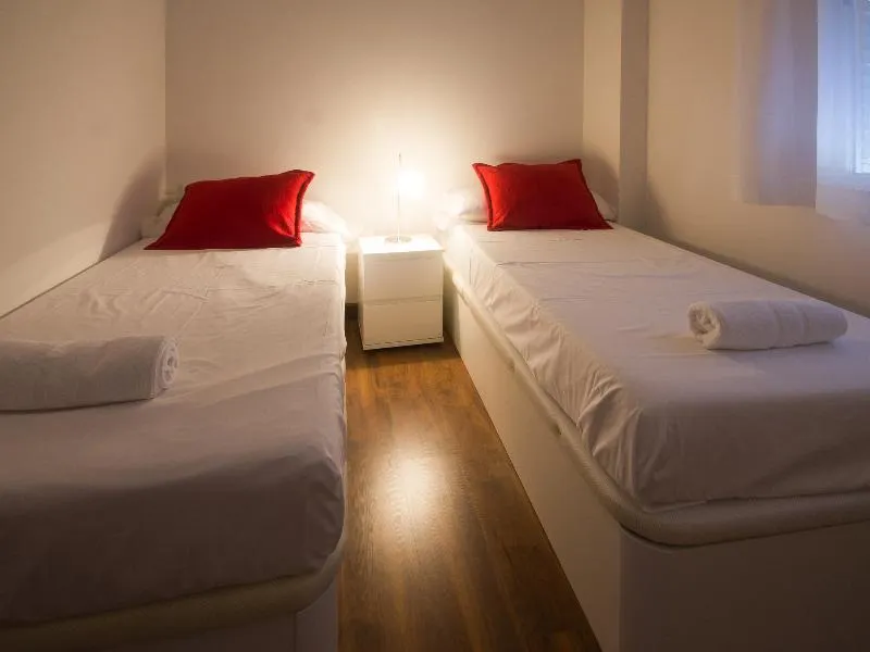 Room, Style Apartments Puerto, Valencia