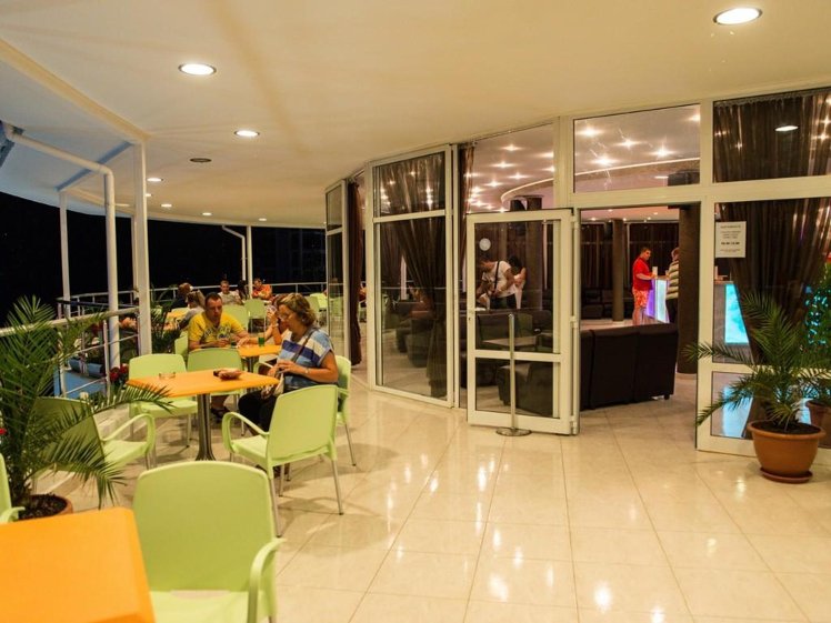 Sun City Hotel, Bourgas