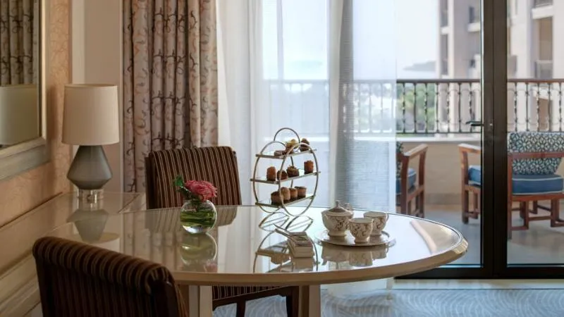 DOUBLE PREMIER Room, Four Seasons Resort Dubai at Jumeirah Beach, Dubai