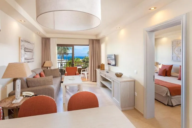 APARTMENT CAPACITY 4 Room, Apartamentos Ambassador, Tenerife