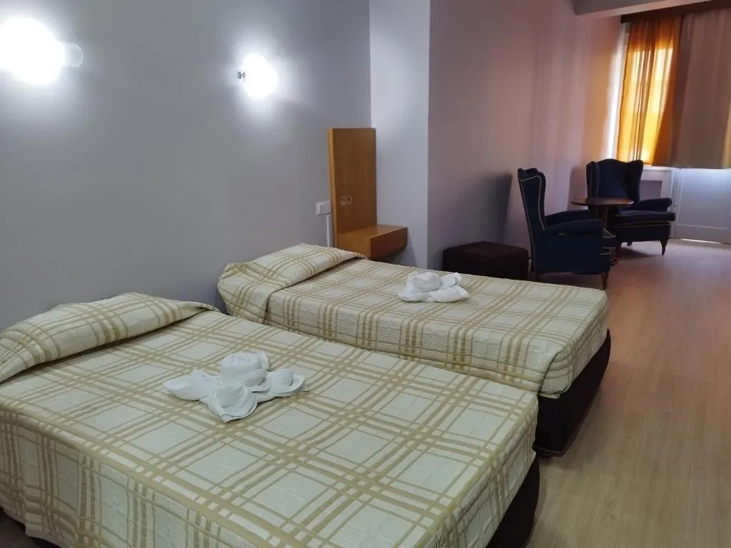 DOUBLE STANDARD Room, Alojamento Central Ii, Madeira