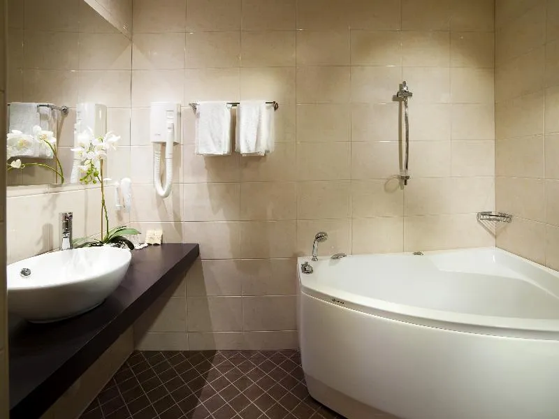 DOUBLE SINGLE USE DELUXE Room, Kreutzwald Hotel Tallinn, Tallinn