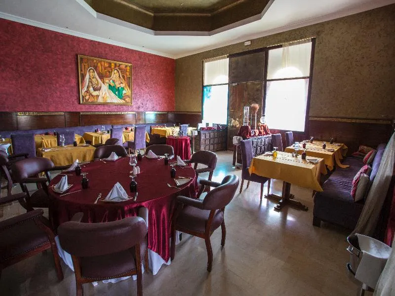 Restaurant, Golden Carthage Hotel Tunis, Tunisia