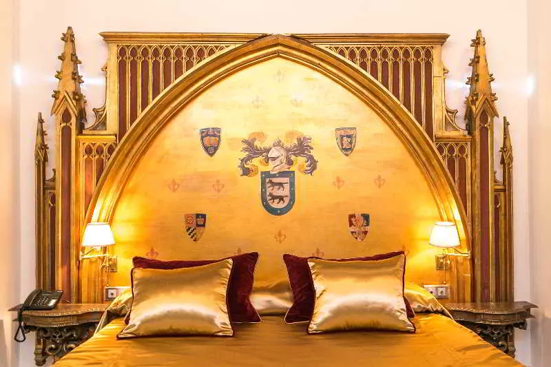Room, Ateneo Sevilla, Seville