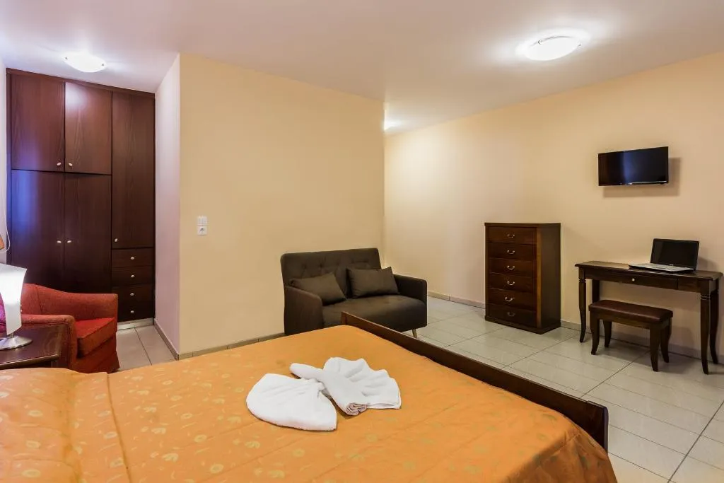 Double or Twin STANDARD Room, Talea Beach, Crete
