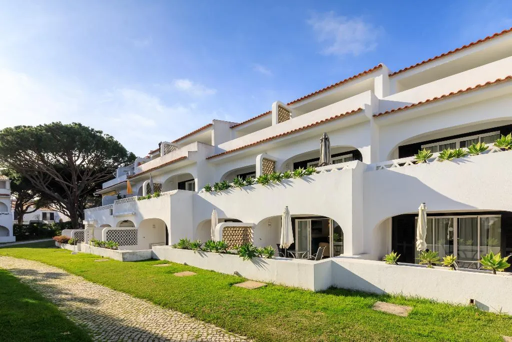 APARTMENT TWO BEDROOMS Room, Vale Do Lobo Resort, Algarve