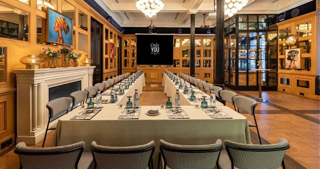 Conferences, Only YOU Boutique Madrid, Madrid