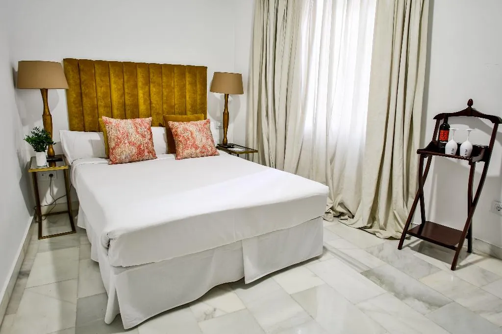 JUNIOR SUITE CAPACITY 4 Room, Hotel 11th Principe by Splendom Suites, Madrid