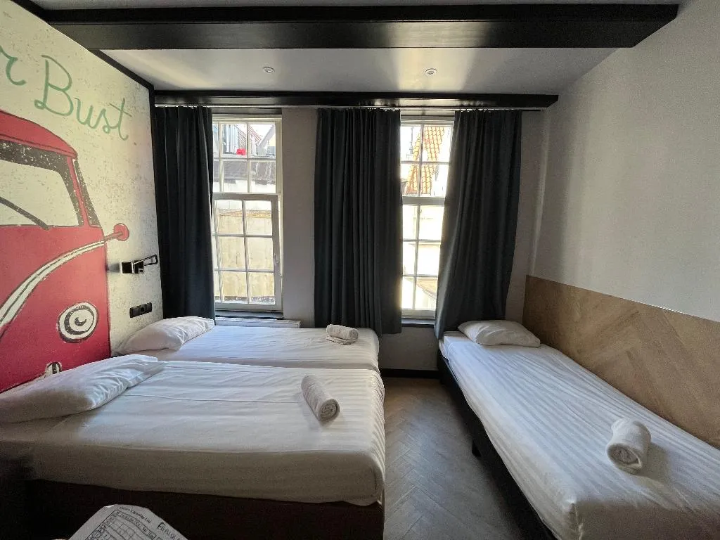 TRIPLE STANDARD Room, Heart Of Amsterdam, Amsterdam