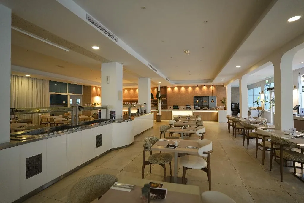 Restaurant, Anonymous Beach Hotel, Cyprus