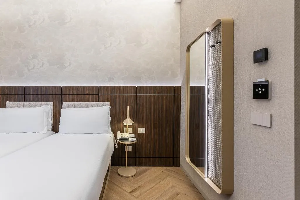 TWIN STANDARD Room, Hotel Raffaello, Sure Hotel Collection by Best Wes, Rome