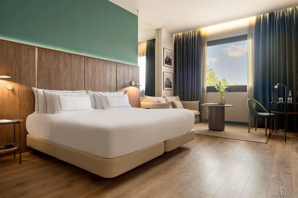 Room PREMIUM Room, Melia Milano, Milan
