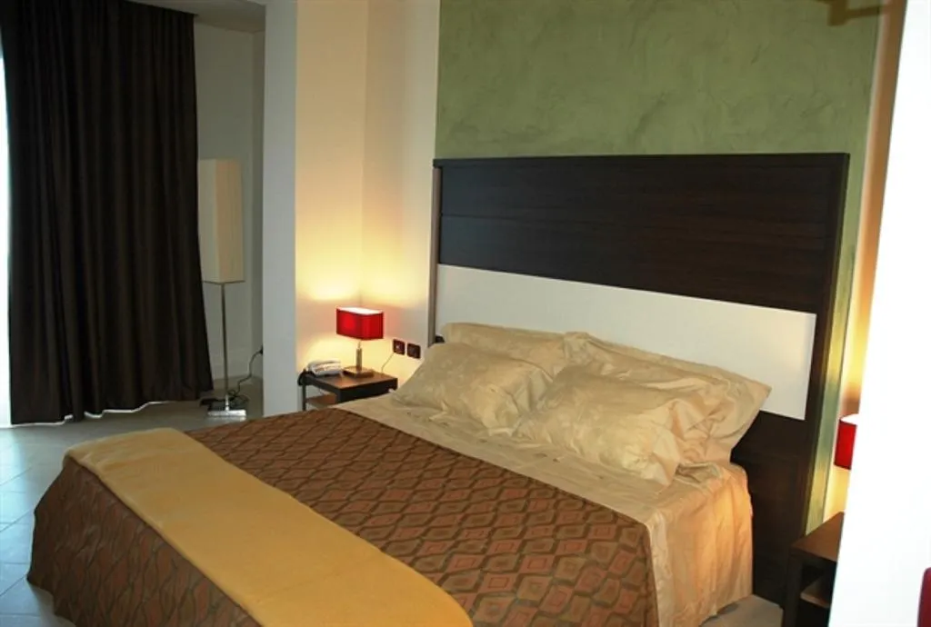 DOUBLE SINGLE USE STANDARD Room, Viola Palace Hotel, Catania
