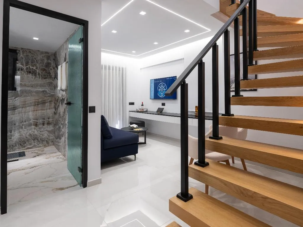 SUITE CLASSIC Room, Captain Napoleon Paterakis CNP Luxurious Suites, Crete