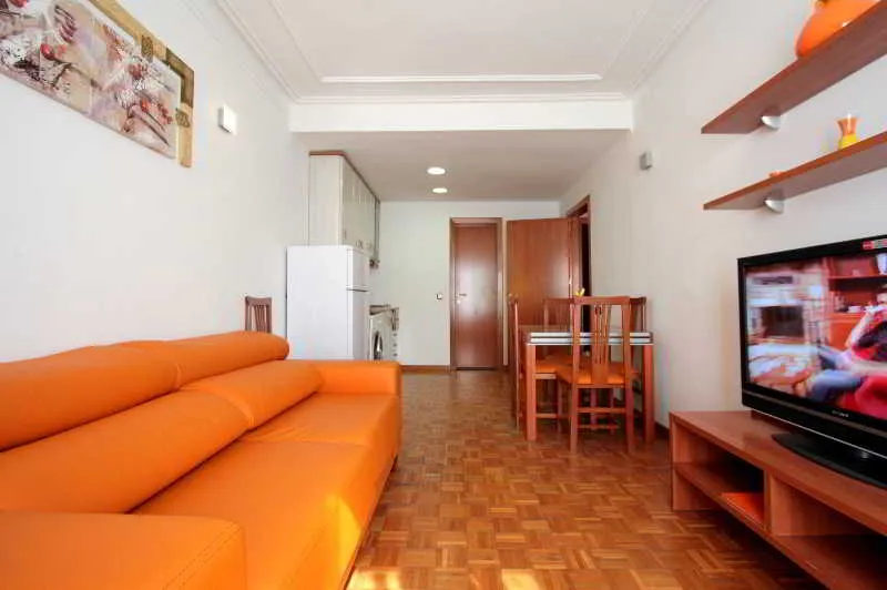 APARTMENT CAPACITY 4 ONE BEDROOM Room, Gaudi Residence, Barcelona