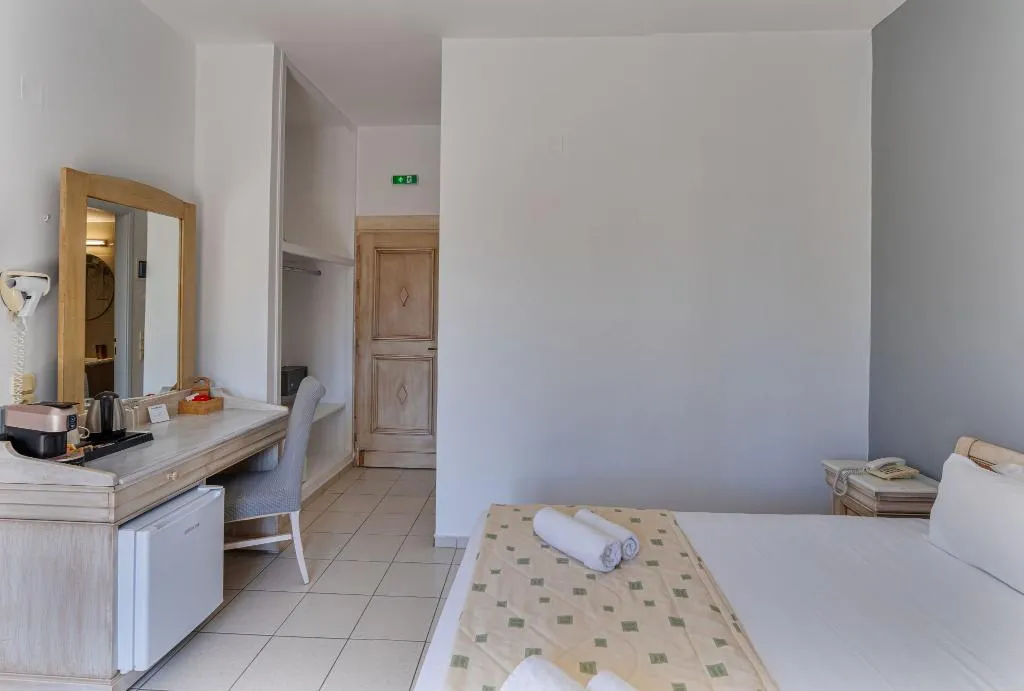 DOUBLE SEA VIEW Room, Naiades hotel, Crete