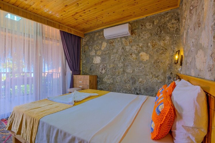 Faralya Yörük Evi, Dalaman
