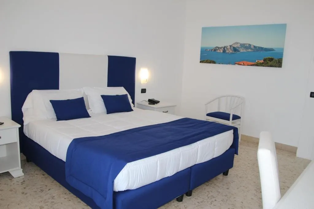 DOUBLE SEA VIEW Room, Il Nido, Naples