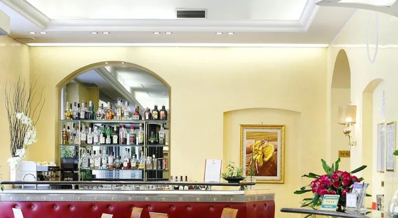 Bar, Hotel Terminal Milano, Milan