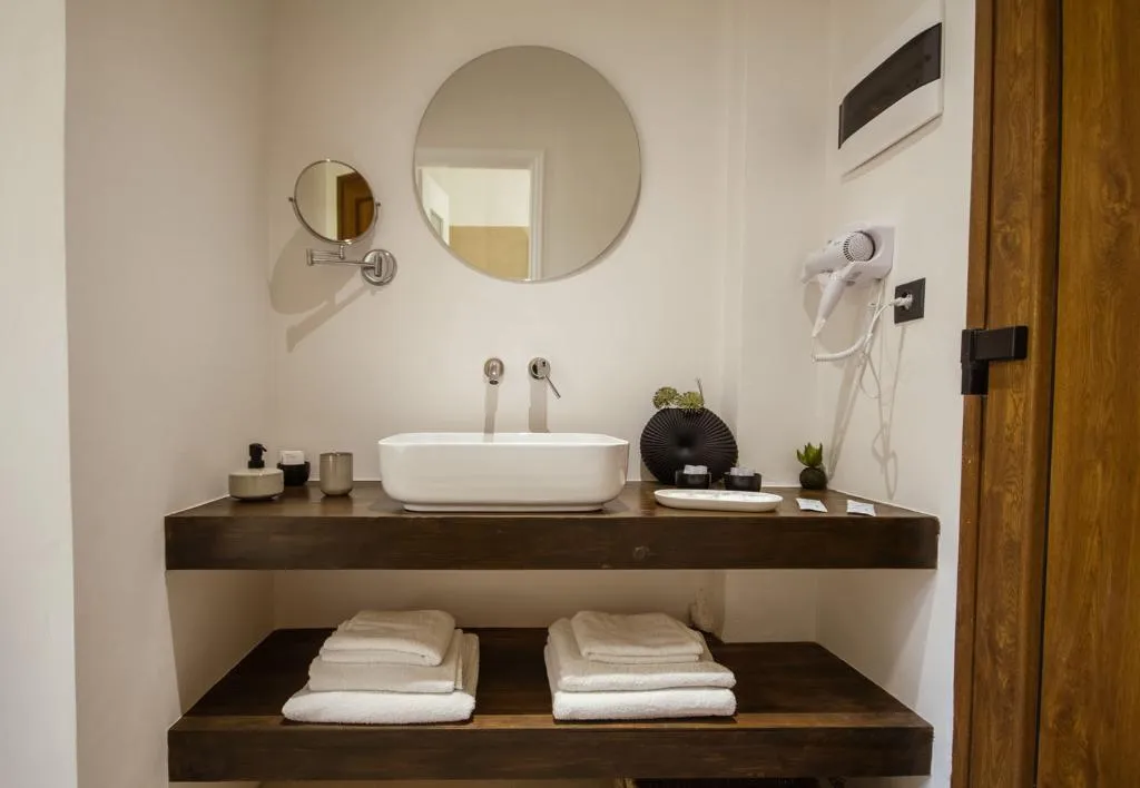 DOUBLE BASIC Room, BOHOTEL Eleonas & Annex Apartments, Corfu